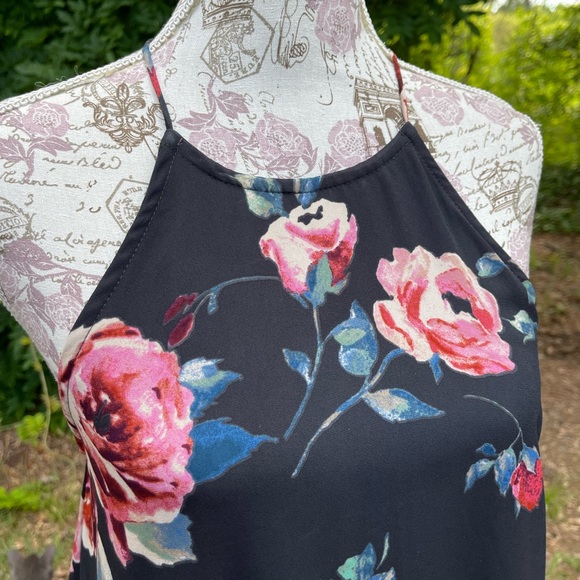 Everly Floral Halter Dress Size M - Picture 3 of 11